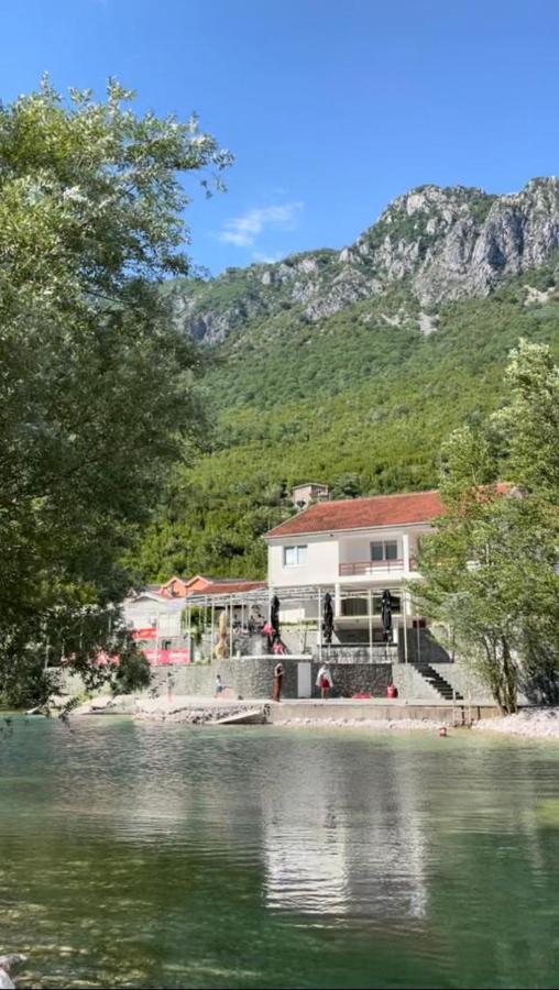 Motel And Restaurant Odusak Dreznjak Exterior photo
